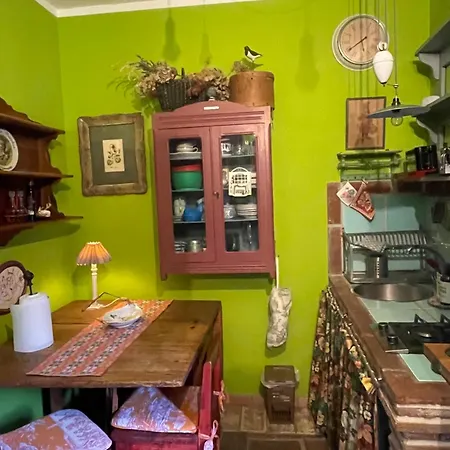 Appartement La Fontanella - Piccolo Nel Centro Storico Di