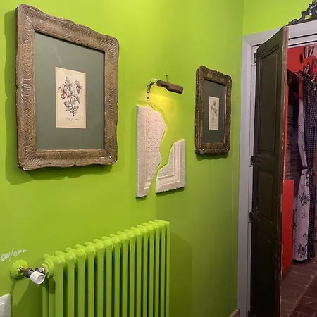 La Fontanella - Piccolo Nel Centro Storico Di Appartement *